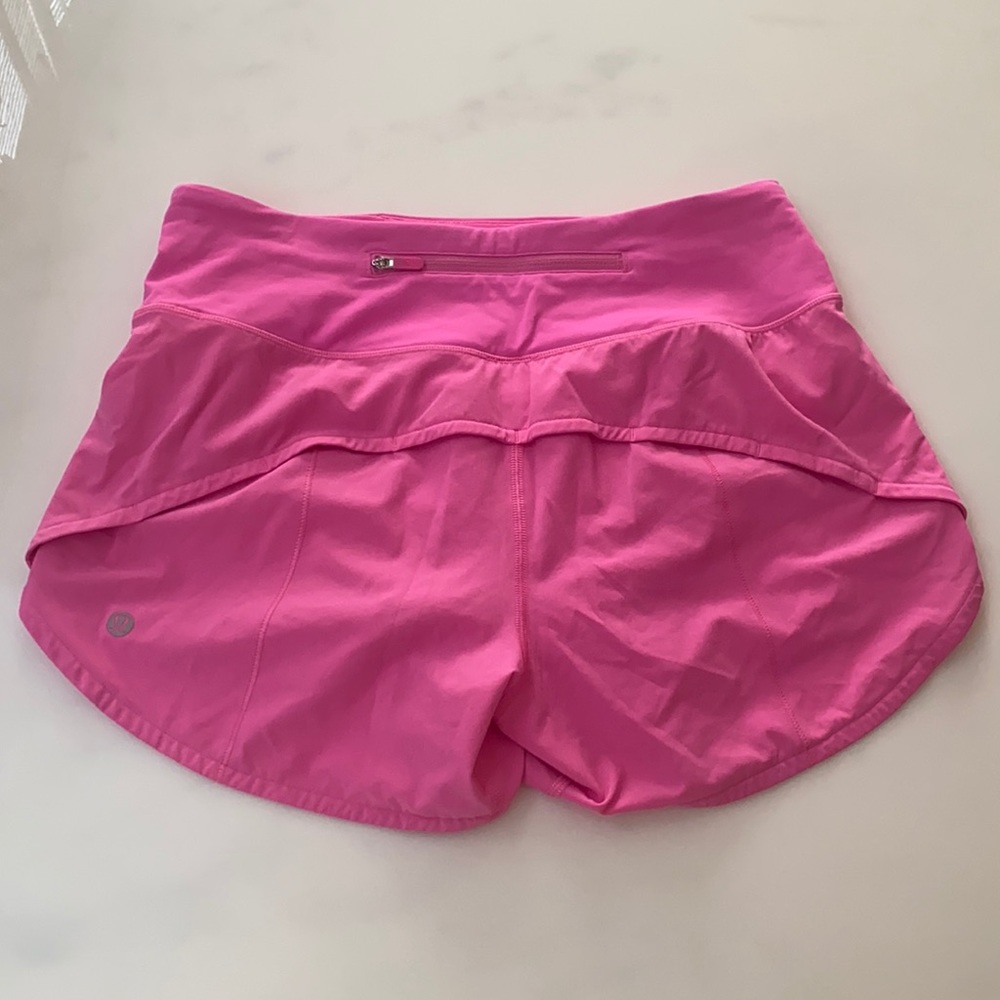 Lululemon size 4 shorts pink